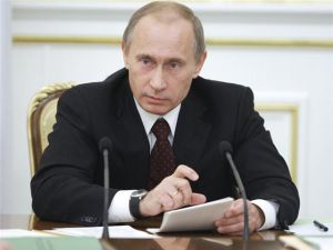 Обещания Путина не выполнены из-за упадка в экономике